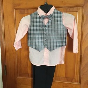Caldore boys formal suit set NWOT